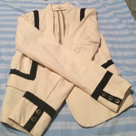 Cream & Navy Blazer - Picture 2 of 4