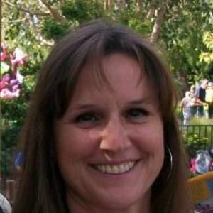 Meet your Posher, Dionne