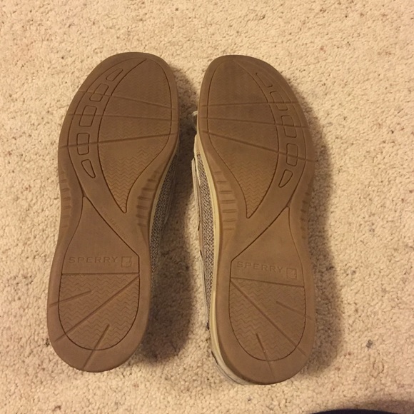Brand-new Tan Sperrys - Picture 4 of 4