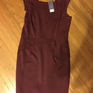 Burgundy fitted Jennifer Lopez Dress