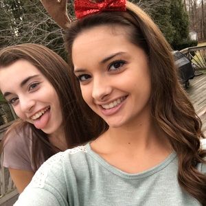 Meet your Posher, Haley