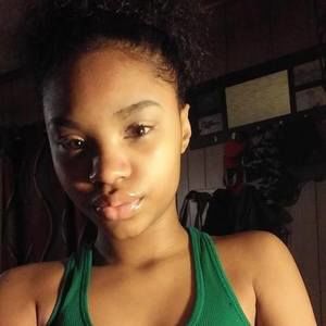 Meet your Posher, Shawnice