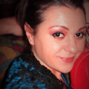 Meet your Posher, Eva