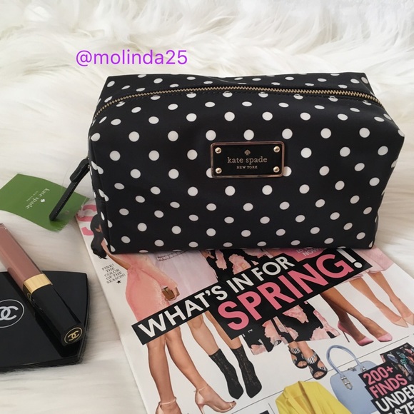 kate spade Handbags - 🎉2Hr Sale🎉Kate Spade Blake Avenue Cosmetic Bag