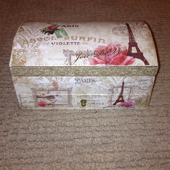 Paris jewelry box
