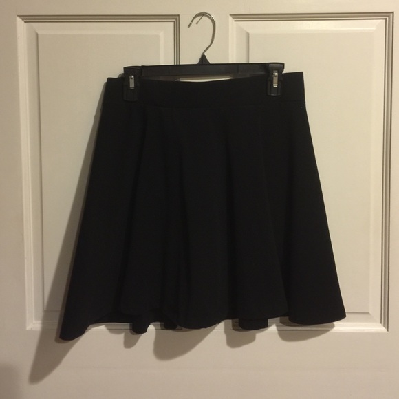 Black skirt