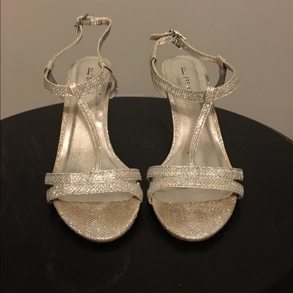 High heel sandals