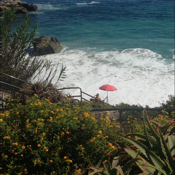 Meet your Posher, Makena - Picture 1 of 1