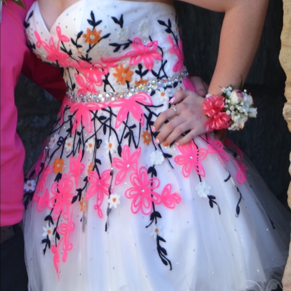 BLUSH Homecoming Dress size 4