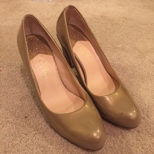 COLE HAAN PATENT LEATHER HEELS