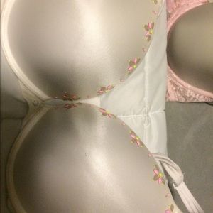 Victoria's Secret bra