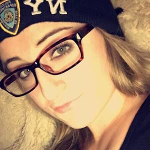 Meet your Posher, Alexus