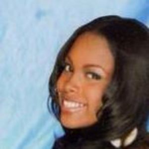 Meet your Posher, Roxanne