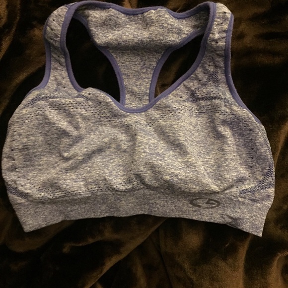 Sports bra