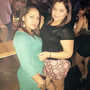 Meet your Posher, Abril celeste