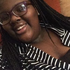 Meet your Posher, Savannah