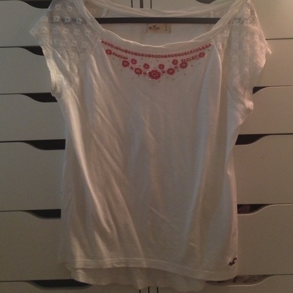 White Hollister top