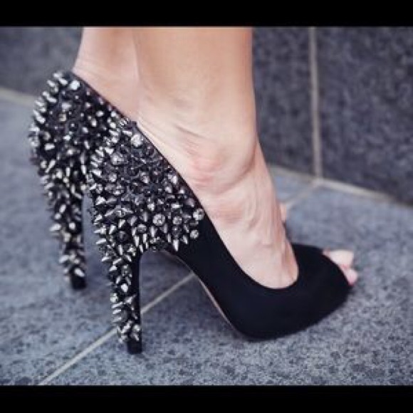 Sam Edelman Shoes - Sam Edelman open toe leather spiked pump