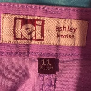 Light purple skinny jean capris NWOT