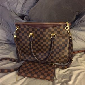 📌COMBO📌Not authentic Purse &wallet Make an offer