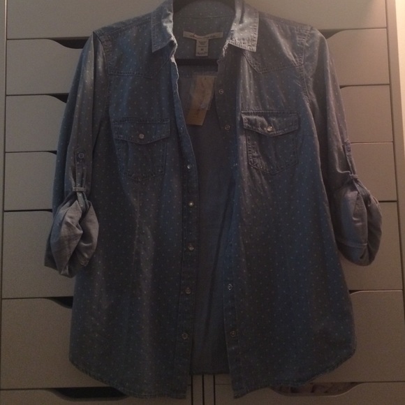 polka dot button down - Picture 1 of 1