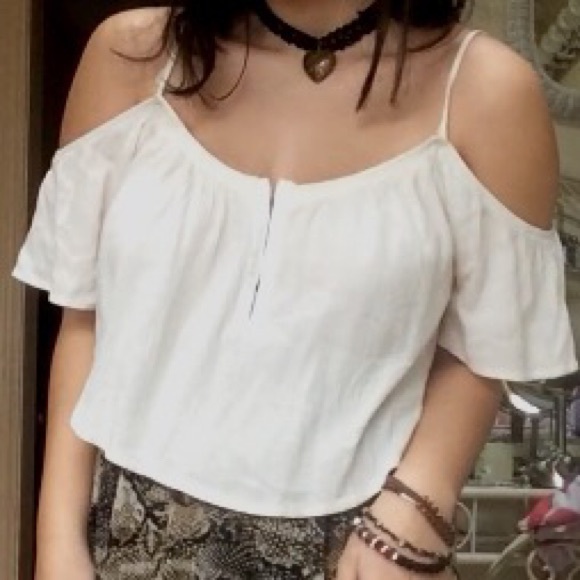 flowy crop top