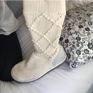 SOLD HTF sweater knit ugg boots