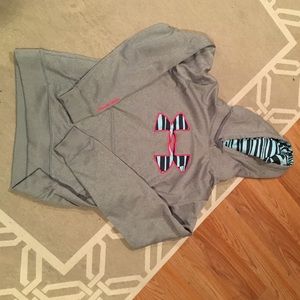 Under armour sweatshirt
