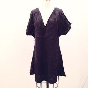 ♦️NEVER WORN♦️ V Neck Knit/Crochet  Tunic Dress