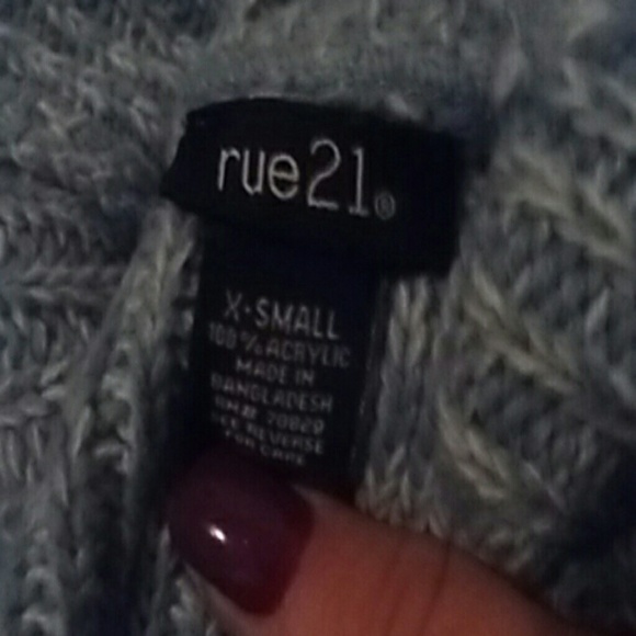 Sweater - Picture 2 of 2