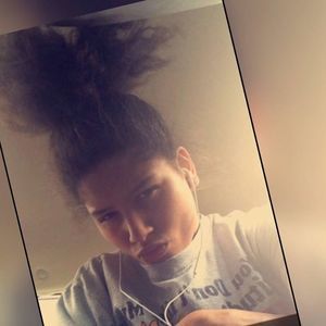 Meet your Posher, Brianna