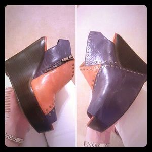 ❤ON HOLD❤Lucky Brand Wedges