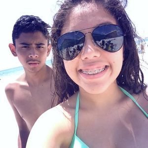 Meet your Posher, Ader