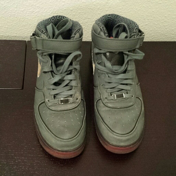 size 9 rare nike air shoes - Picture 3 of 4