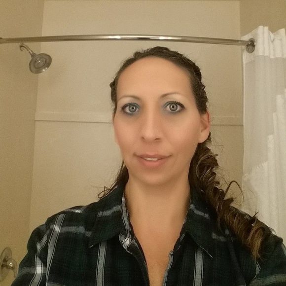 Meet your Posher, Shannon