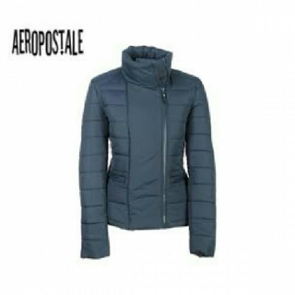 Lightweight puffer jacket