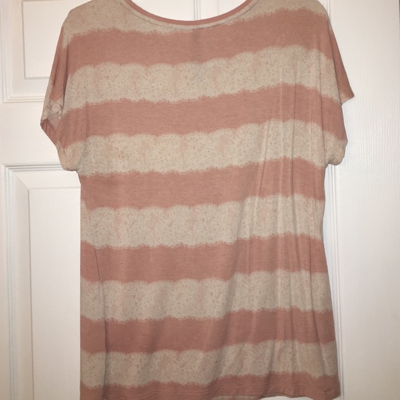 Short sleeve pink and white top - Picture 3 of 3