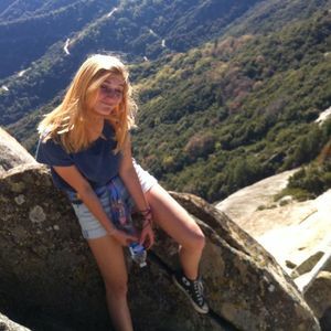 Meet your Posher, Macie