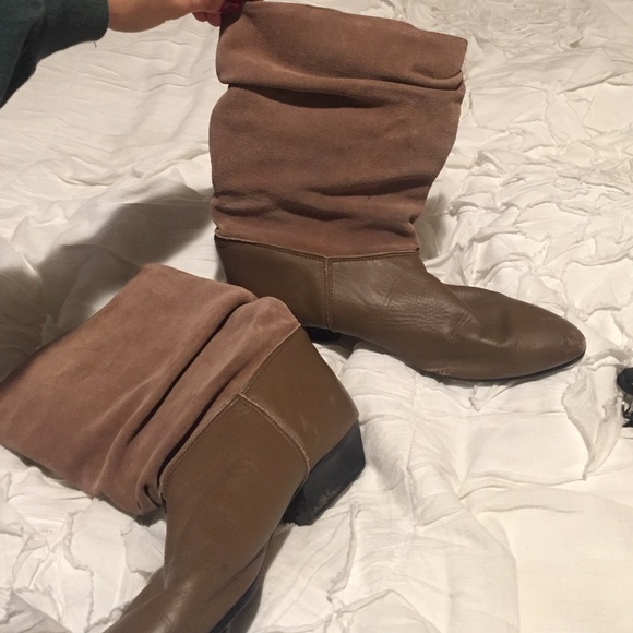 Vintage 70s suede boots