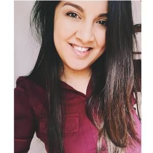 Meet your Posher, Cynthia