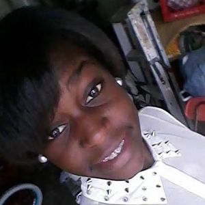 Meet your Posher, Tanisha