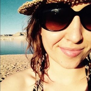 Meet your Posher, Kayti