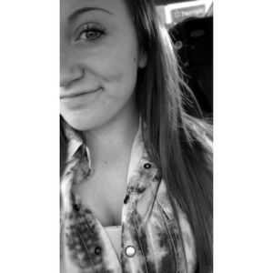 Meet your Posher, Lacie