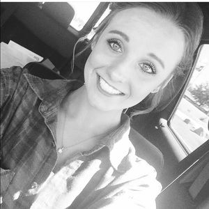 Meet your Posher, Kaleigh