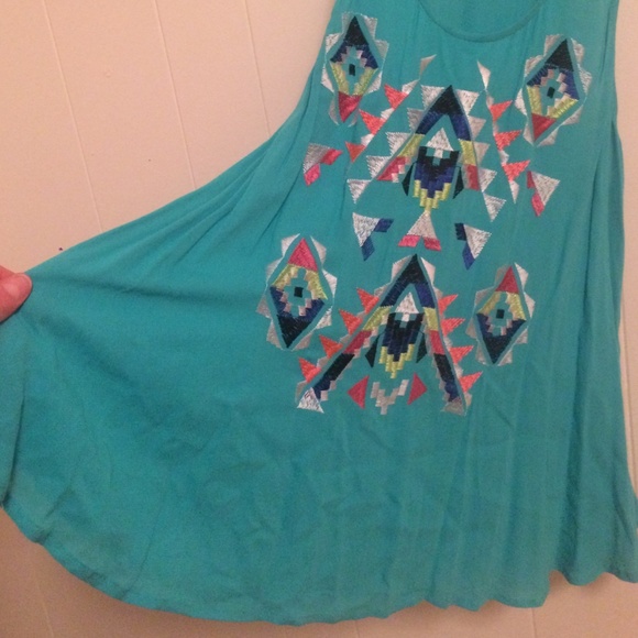 Aztec tank - Picture 2 of 4