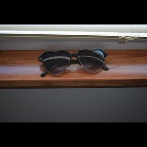 Forever21 heart shape Sunglasses