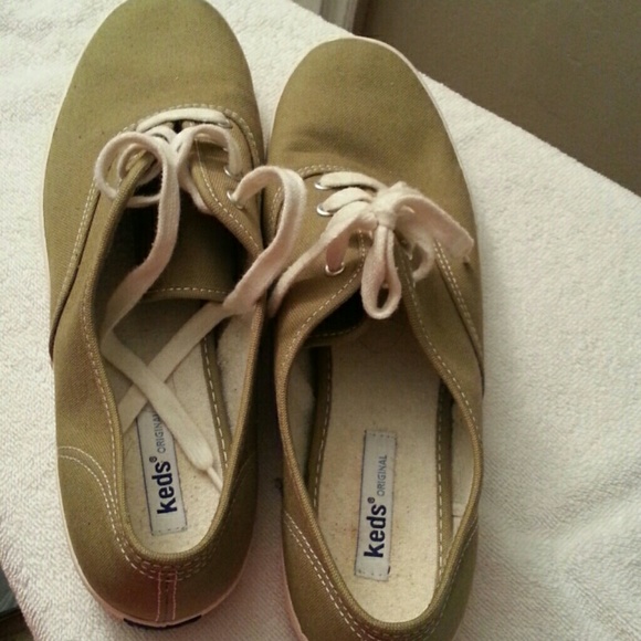 Womens Keds Sneakers  9