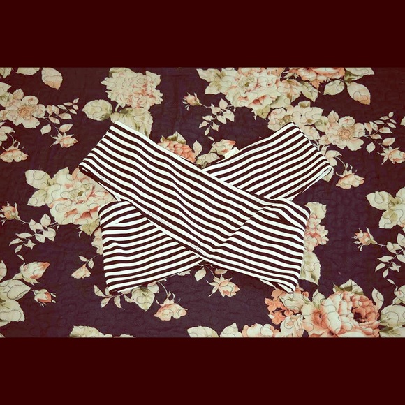 Urban outfitters under the shoulder crop top