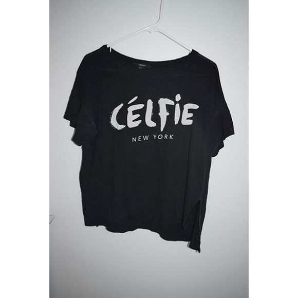 Forever21 "celfie" tee