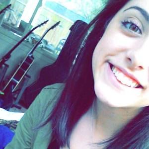 Meet your Posher, Kayla